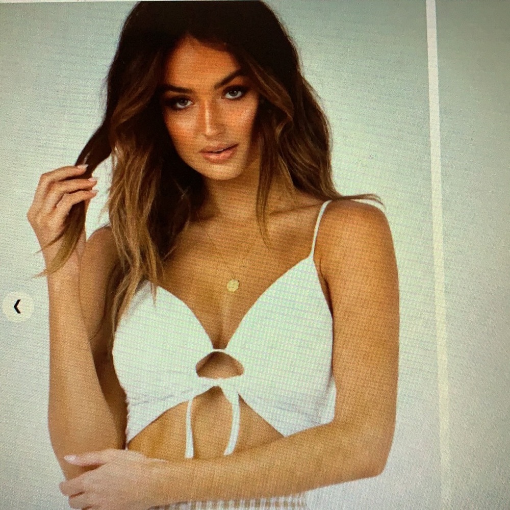 Princess Polly Julio Crop Top